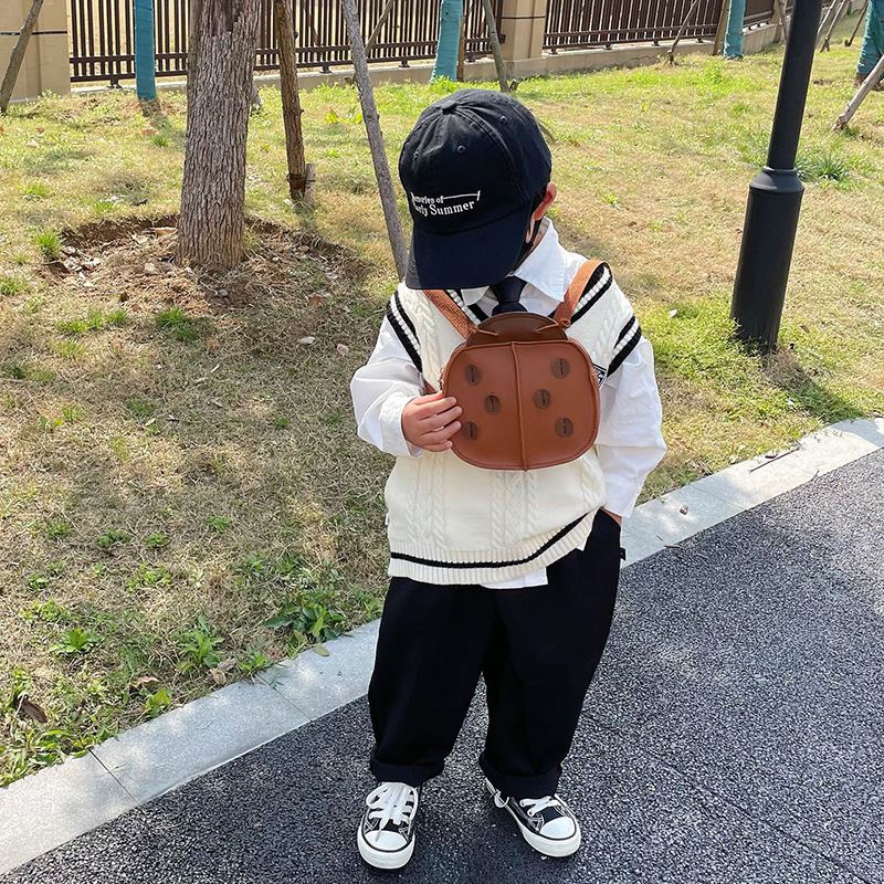 儿童书包可爱小动物幼儿园迷你小背包儿童男女孩时尚百搭双肩包包