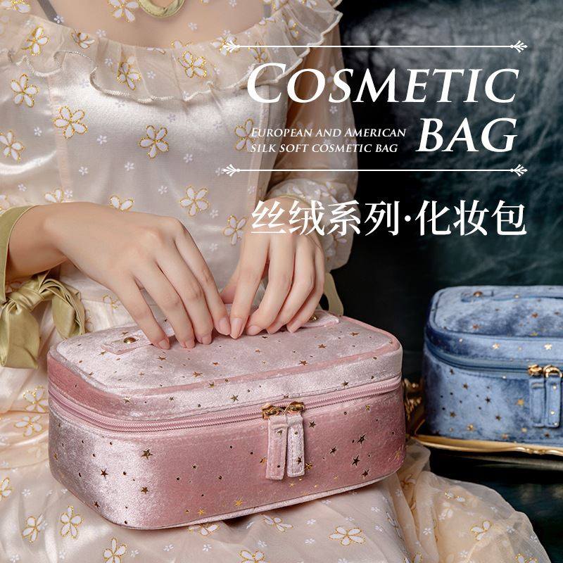 新款丝绒化妆包手提大容量便携洗漱袋古典欧式小香风旅行收纳包