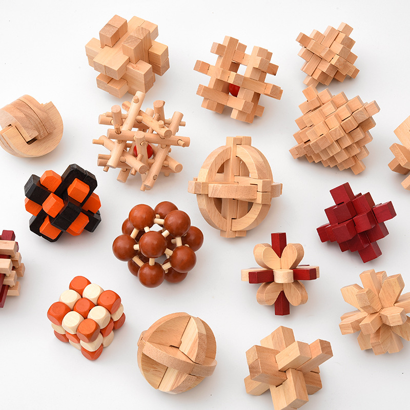 孔明锁鲁班锁全套装儿童成年老年大人解闷高难度智商木制玩具