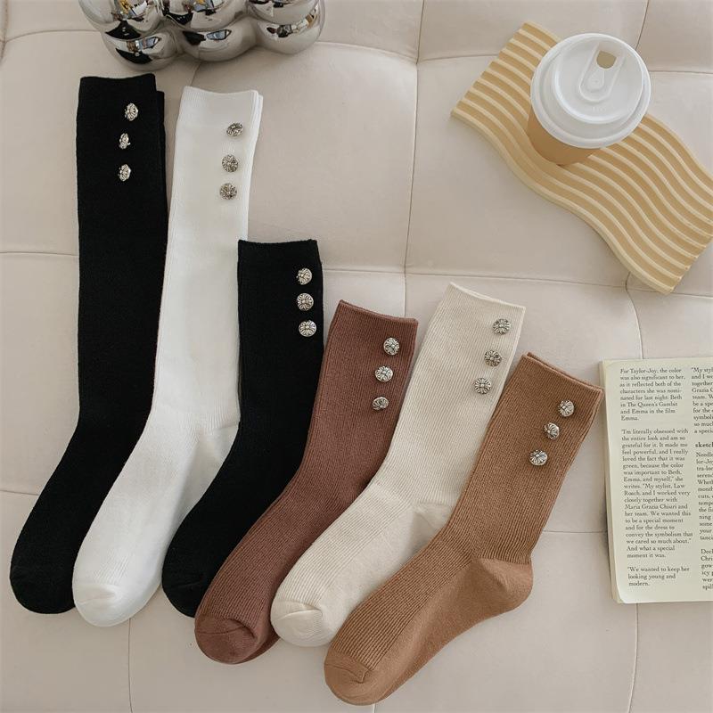 小众设计重工纽扣袜子色