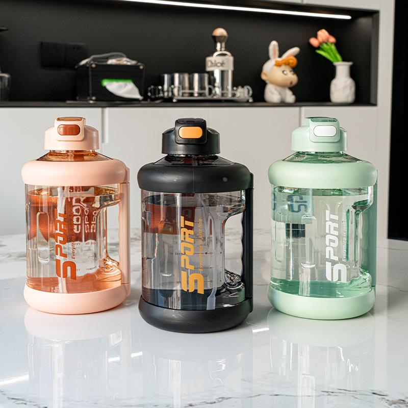 大容量吨吨桶水杯带吸管男女学生夏天便携运动健身水壶防摔定制