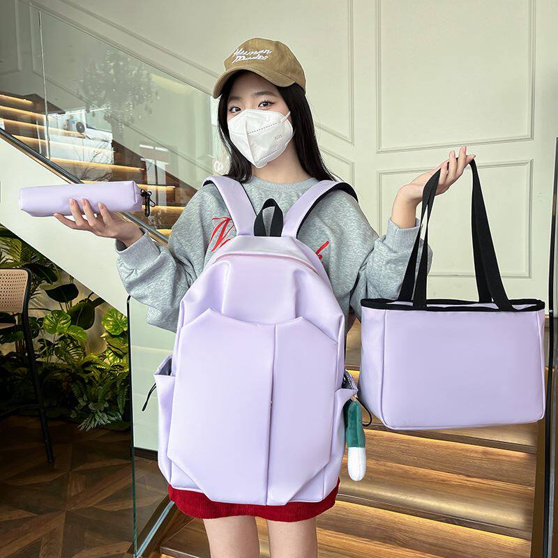 简约背包女双肩包2025新款大容量时尚书包女生大学生轻便旅行包