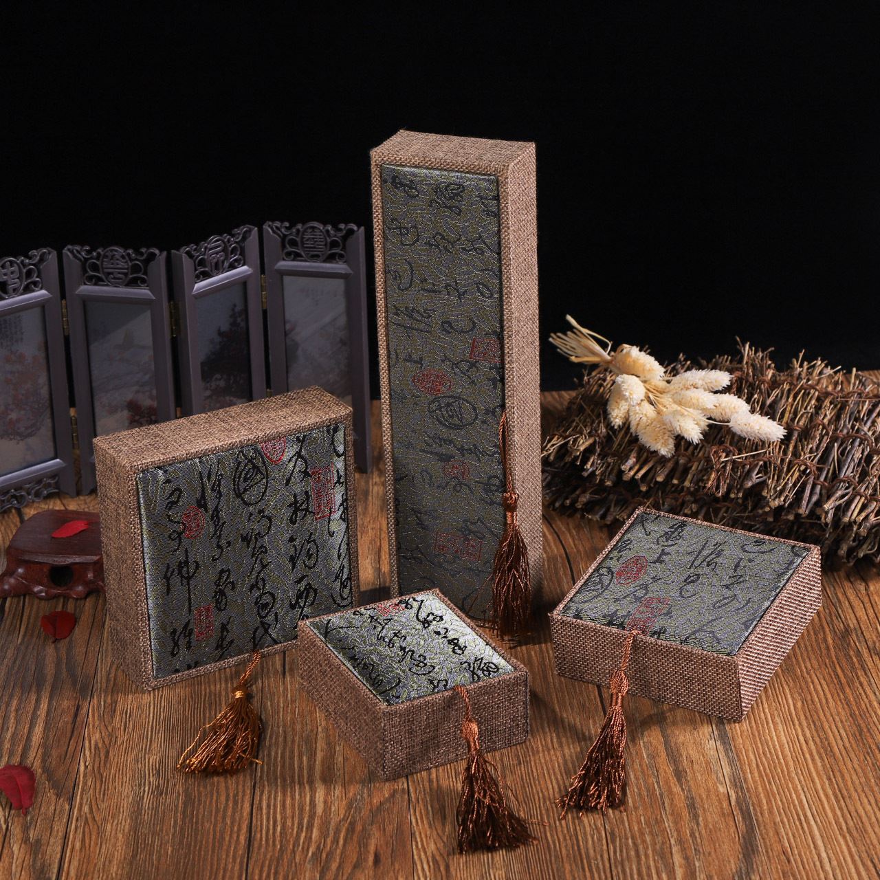 流苏灰面佛珠手串花梨手链礼品盒包装盒首饰盒麻布饰品盒 木流苏