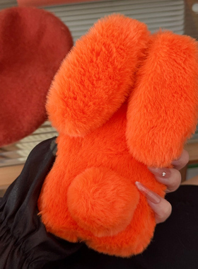 毛绒兔子适用于苹果17pro手机壳女新款2026星宇橙15pro橙色兔子iphone16promax秋冬14冬季13pm镜头支架12全包