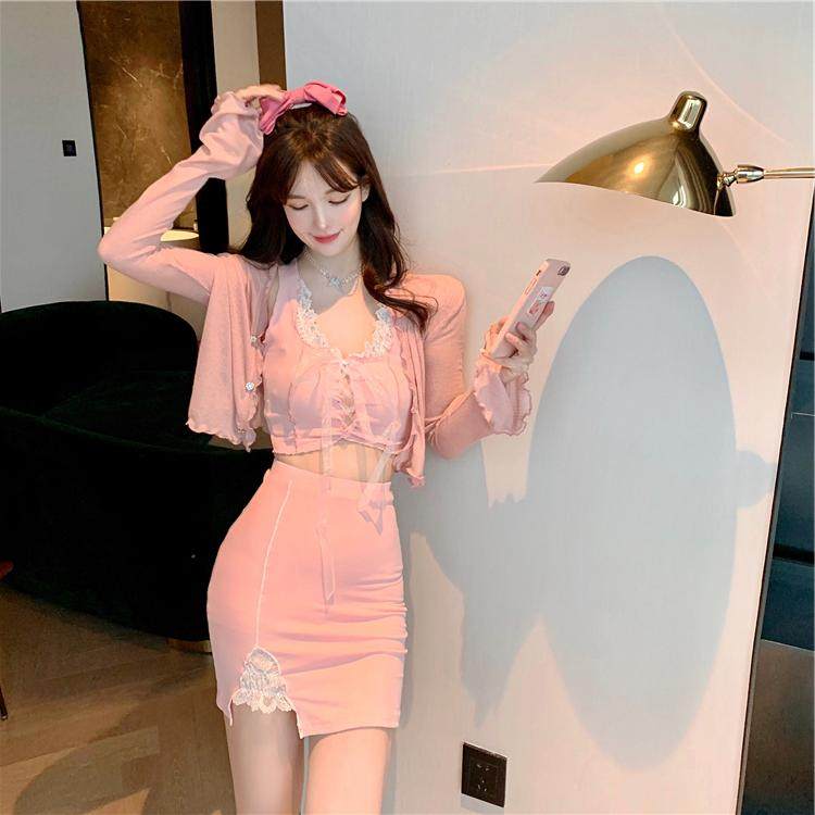 法式小众防晒针织衫上衣+蕾丝短款小吊带+高腰显瘦半身裙套装女夏