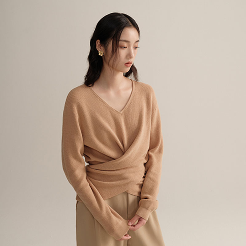 LEYN新疆长绒棉V领套头针织上衣