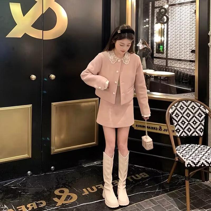 千金小香风粉色套装女休闲小个子西装外套上衣短裙两件套秋冬新款