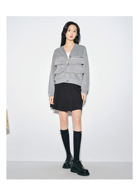 诗梵黑鑫22春秋季新款 女装钉珠拼接宽松v领开衫短外套 652160530