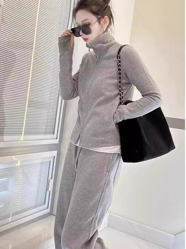 灰色卫衣运动服两件套女秋冬欧货加绒气质时尚高级感小香风套装