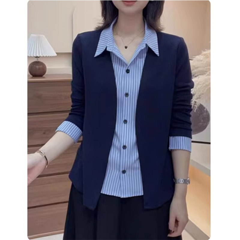 藏青色条纹拼接假两件衬衫女春秋欧货长袖翻领纽扣通勤职业上衣