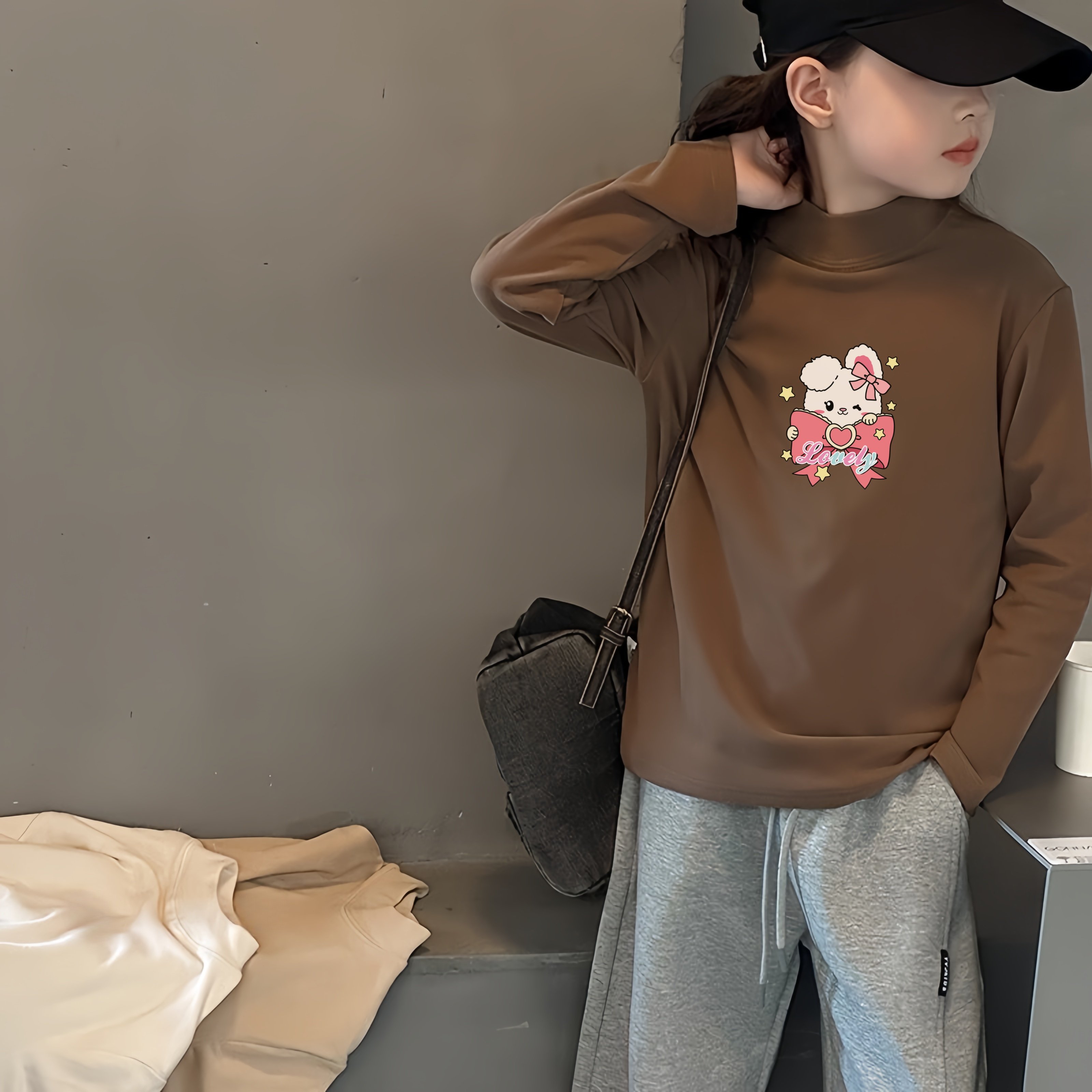 德绒女童咖色内搭半高领打底衫秋冬季保暖中大童粉红小熊印花上衣,童装/婴儿装/亲子装,T恤,淘宝优惠券,粉丝福利购,淘宝优惠卷