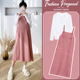 洋气时髦外出新款 孕妇装 两件套装 时尚 春秋 粉色背带连衣裙2026套装