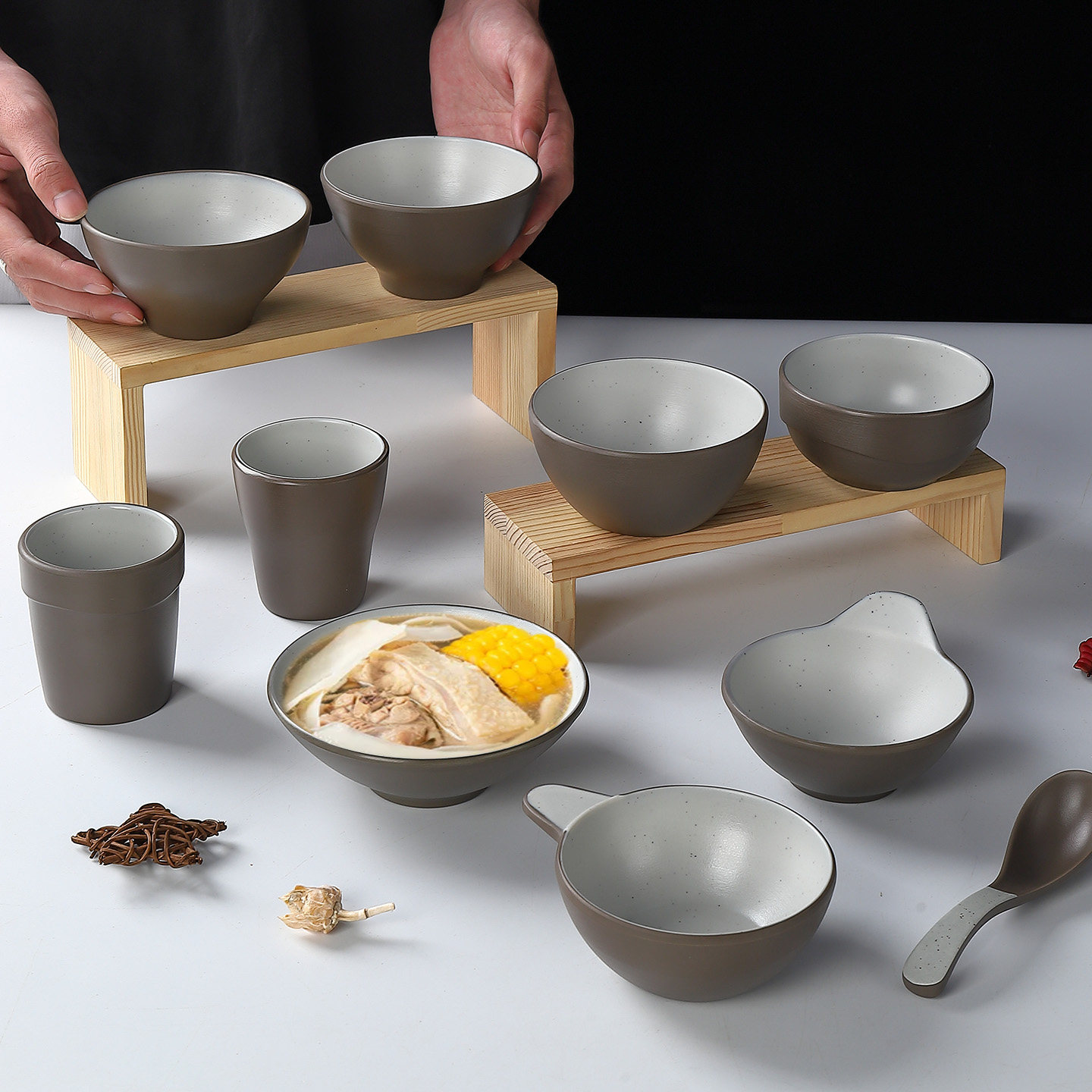 日式塑料小碗商用饭店专用米饭碗汤碗密胺仿瓷餐具火锅调料蘸料碗