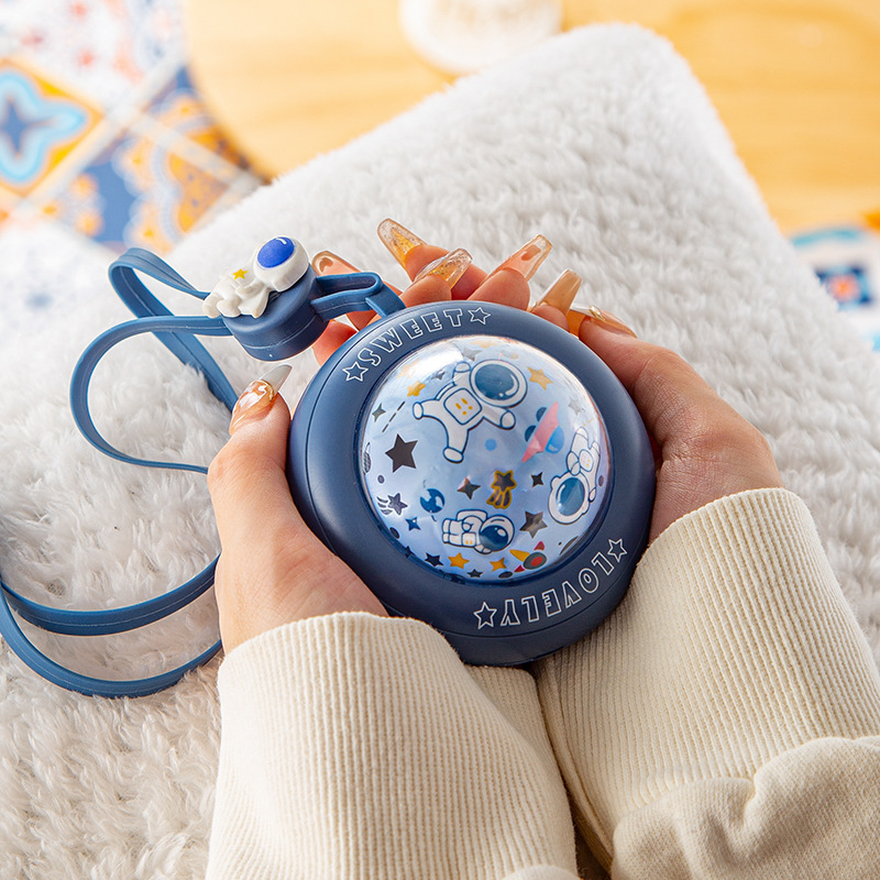 新款投影暖手宝高颜值便携挂脖电暖宝USB充电速热迷你暖宝宝礼品