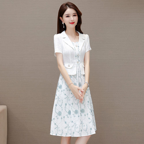 假两件碎花西装连衣裙女2026夏季新款妈妈装洋气提花收腰显瘦裙子