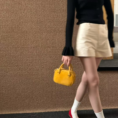 夏天配裙子的包包轻奢小众高级感小个子手提包斜挎包2025新款女包