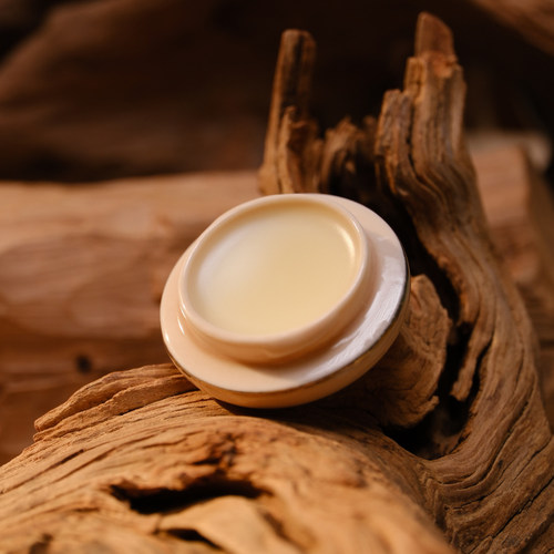 印度迈索尔老山檀香精油天然香膏固体香水香体膏木质沉稳奶韵男久