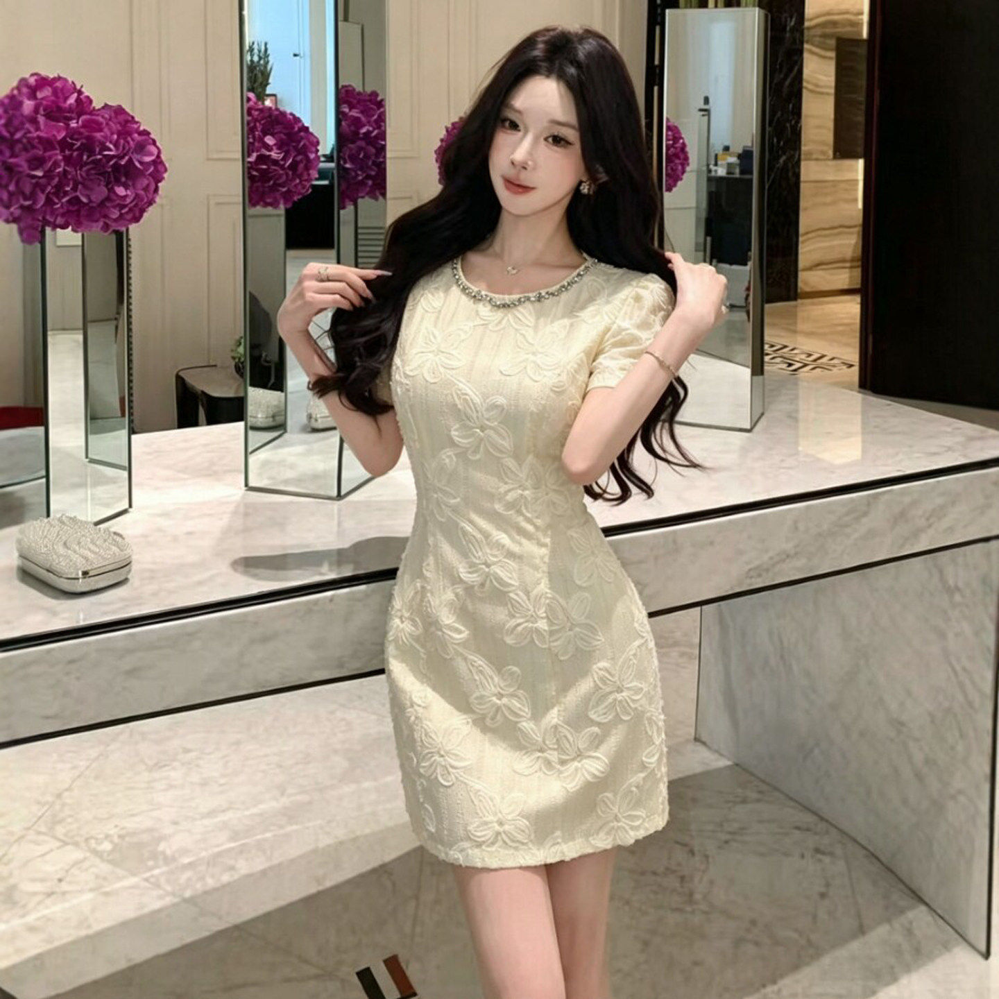专柜法式温柔风高级感收腰修身包臀短裙独特超好看的连衣裙26夏天