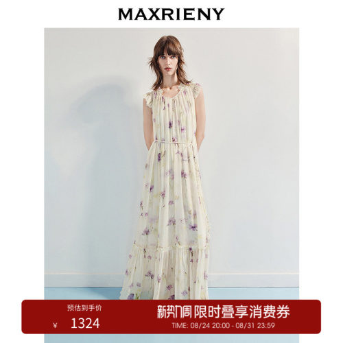 手工立体花装饰、碎褶设计
