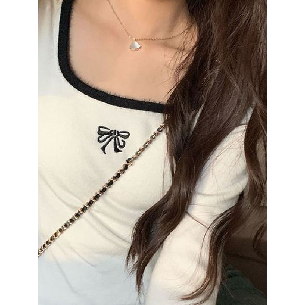 小个子短款上衣内搭长袖打底衫女秋冬季德绒方领撞色刺绣别致a853