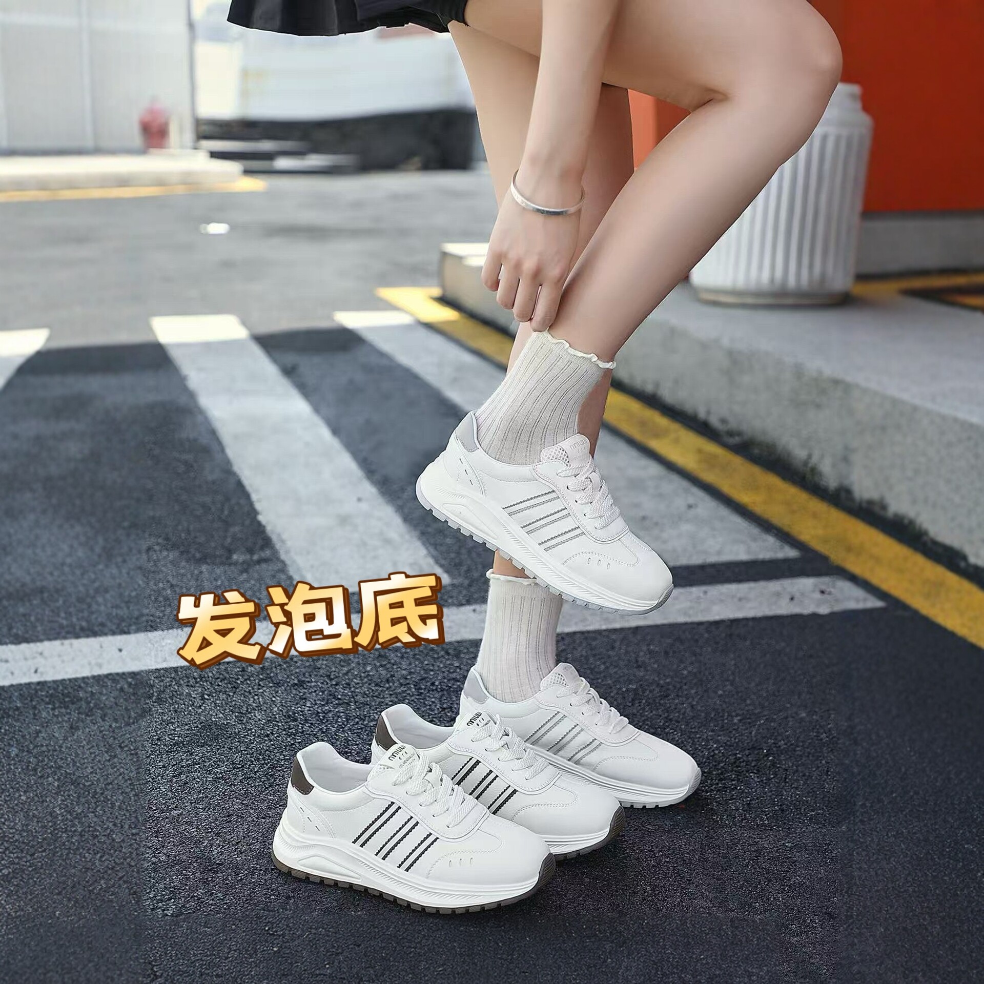 春季女增高全皮系带小白鞋