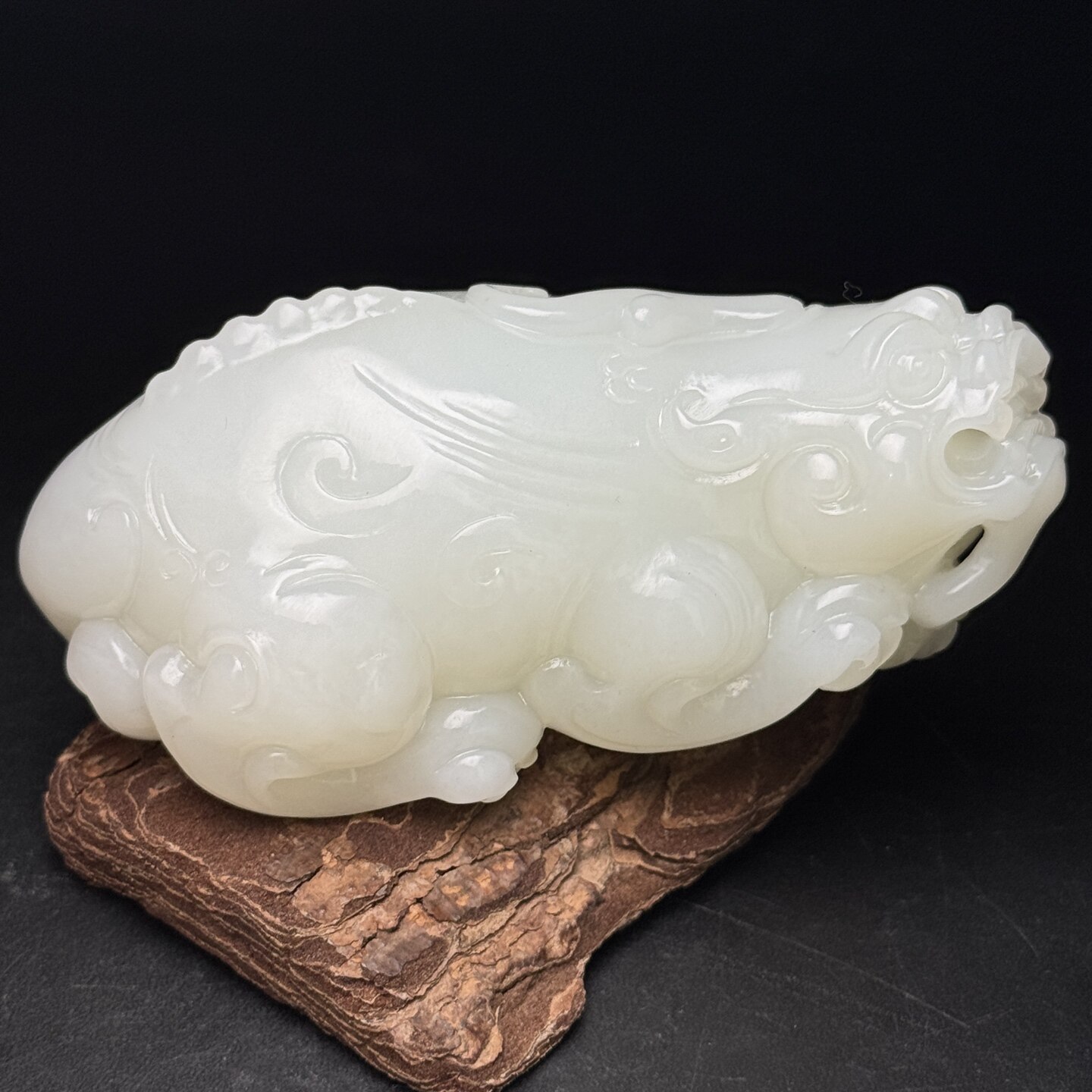 和田白玉貔貅把玩件苏工老料