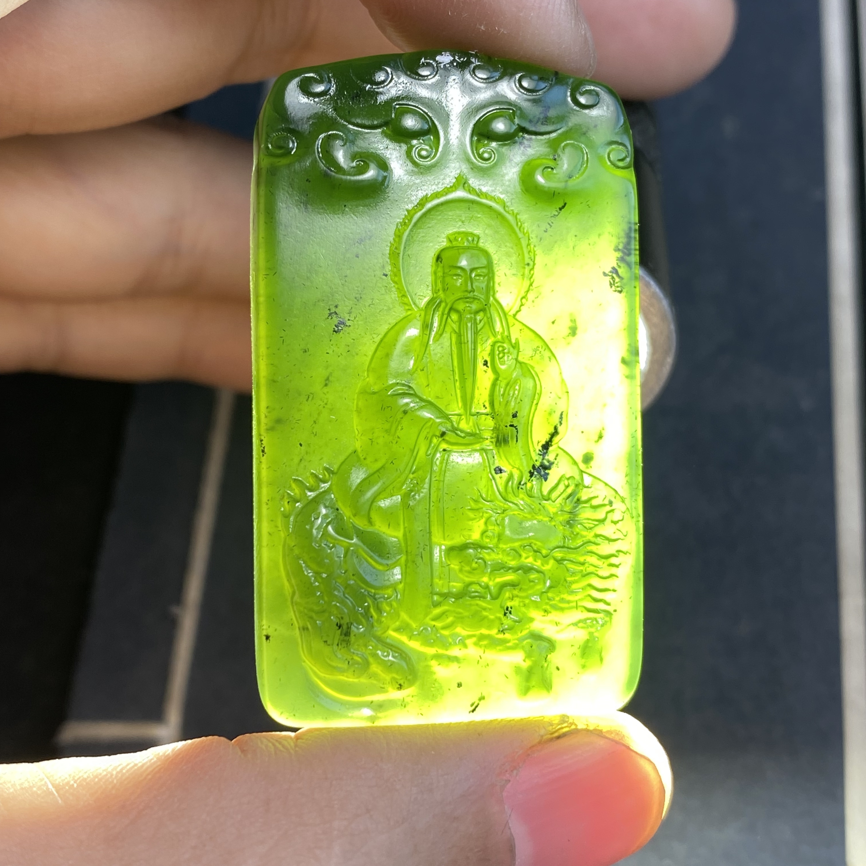 碧玉泰山玉元始天尊吊坠，长48mm宽28mn厚8mm