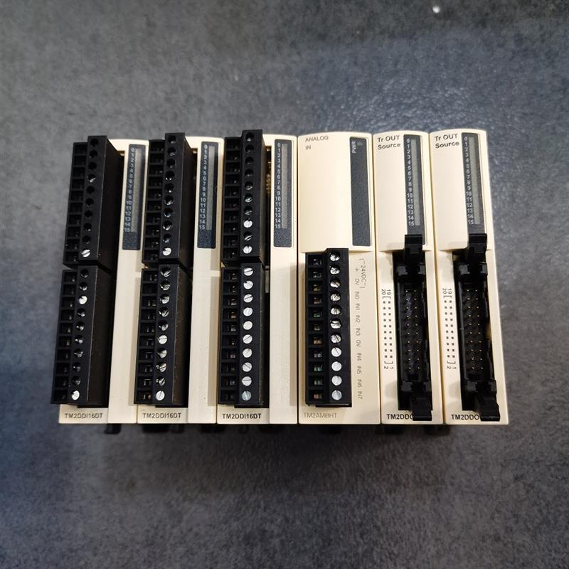 * TM2AMI8HT TM2DDI16DK 16DT TM2DDO16TK 施耐德PLC模块询价