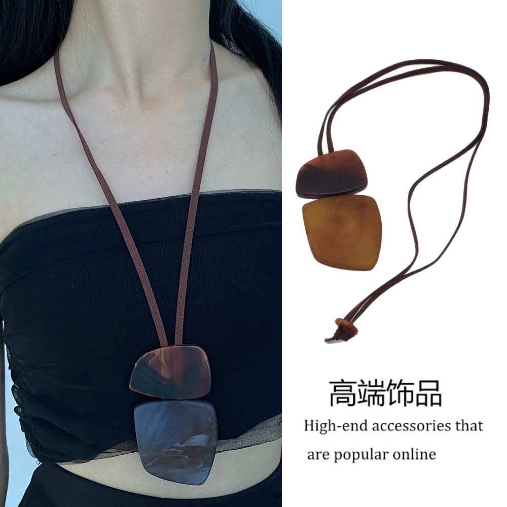 新中式民族风长款皮绳树脂项链女