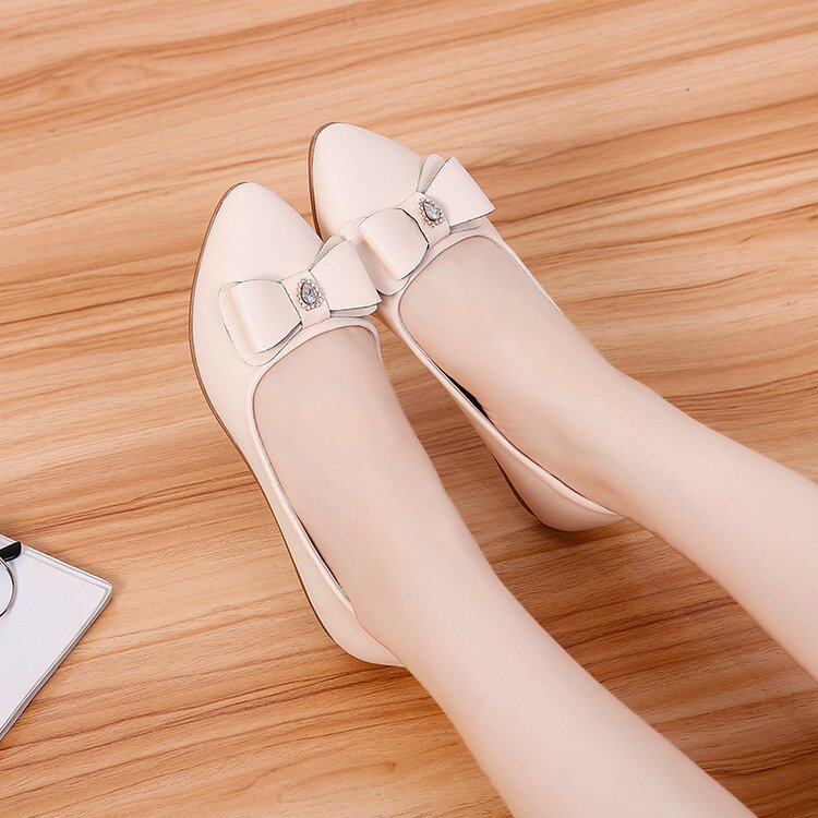 豆豆鞋女平底2024春季新款浅口休闲方扣船鞋百搭软底单鞋休闲女鞋