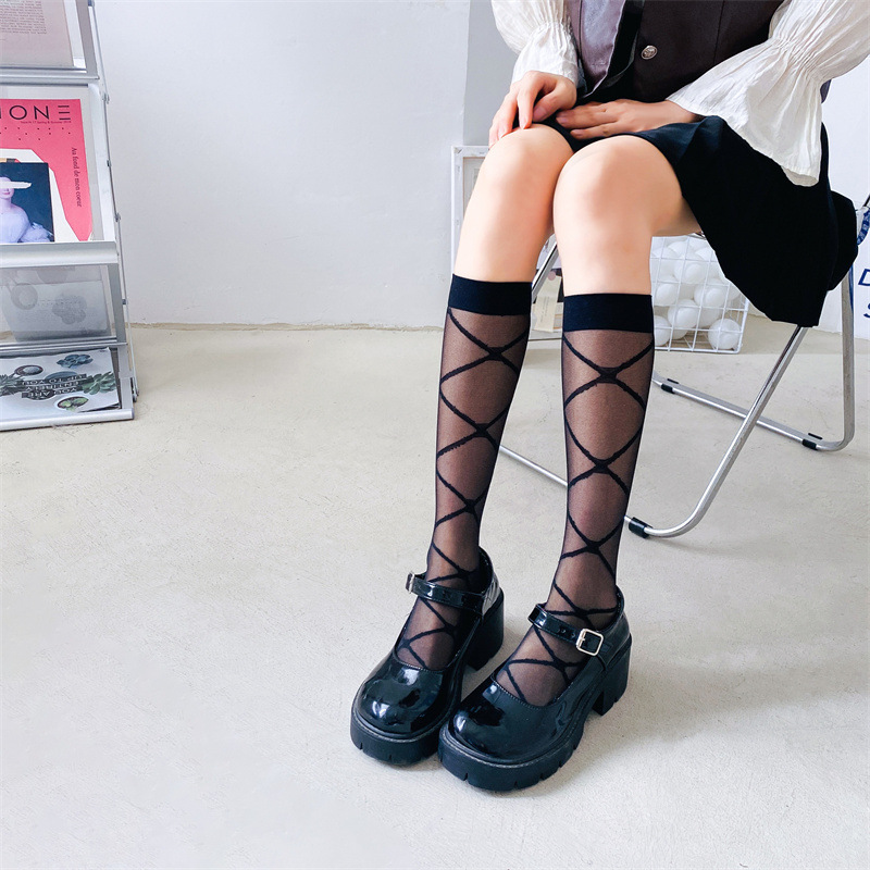 小腿丝袜女薄天鹅绒透明in潮网红格子白色长筒JK日系学生高筒袜