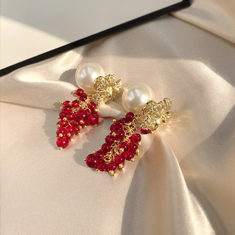 Aomidior奥米迪奥葡萄流苏珍珠耳钉2022年新款潮网红爆款新娘耳环