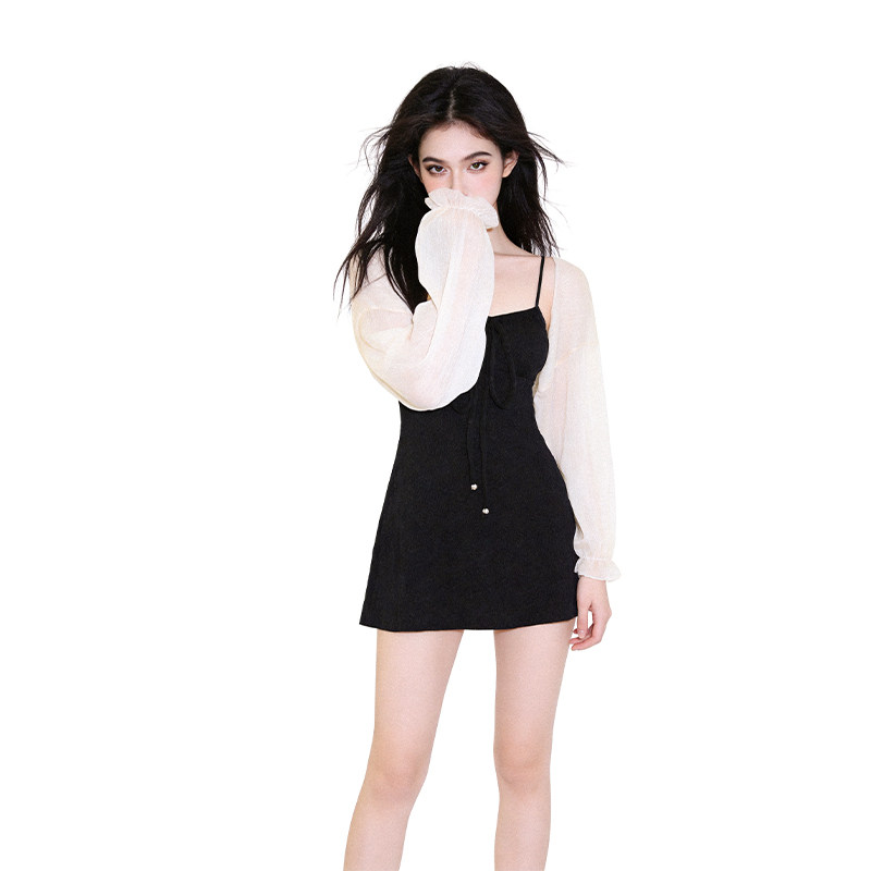 breezeholiday连体裙式泳衣女带罩衫纯欲风绝美度假温泉聚拢泳装