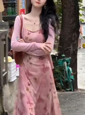 碎花吊带连衣裙女春秋季新款