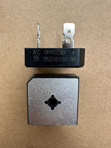 S50VB100W整流桥底部带散热器稳定耐用   50A1000V 全新正品