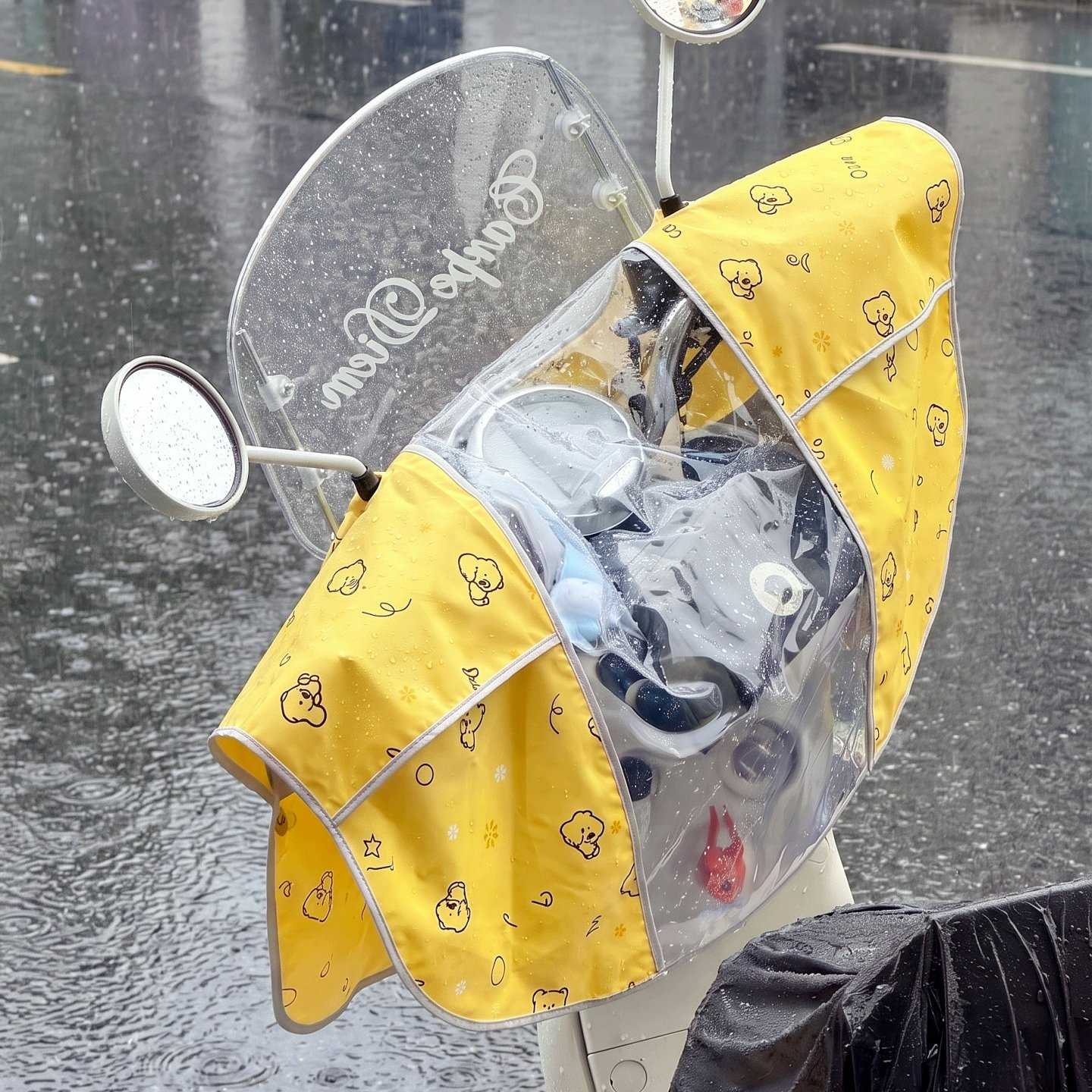 电动车车头防雨罩仪表盘