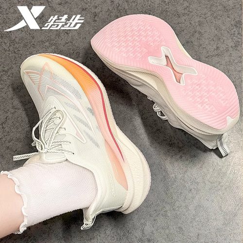 特步女鞋两千公里二代运动鞋