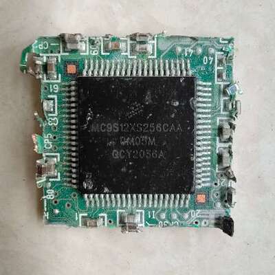 议价MC9S12XS256CAA原装切割带板，有意私聊！