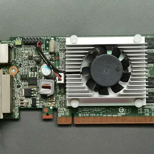 议价机拆机 宝龙达  GT405 512MB D3  亮机卡