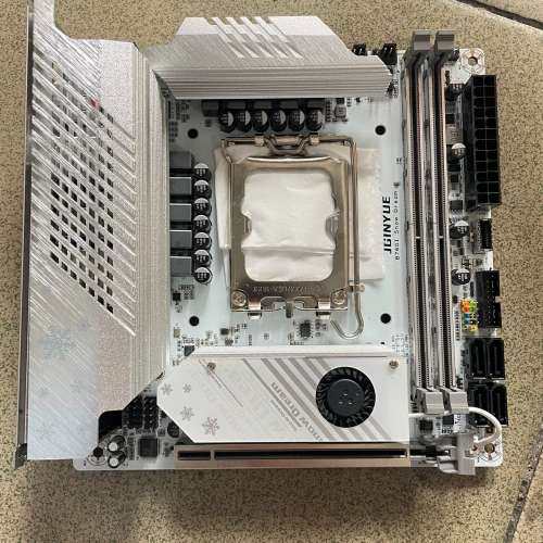 议价精粤B760 ITX白色主板，成色9新