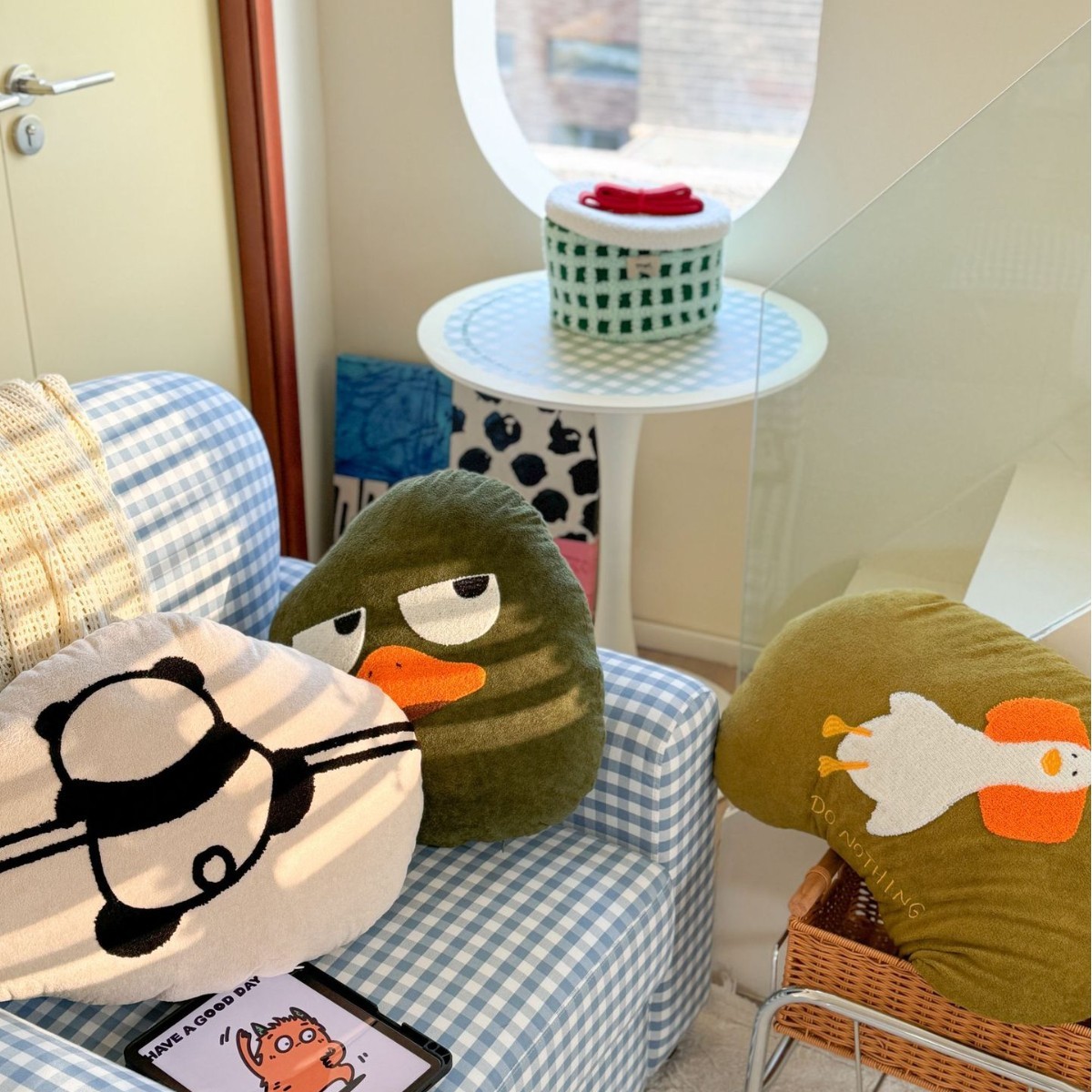 云朵绒异形抱枕含芯子可水洗沙发靠抱枕卡通可爱飘窗装饰软装枕