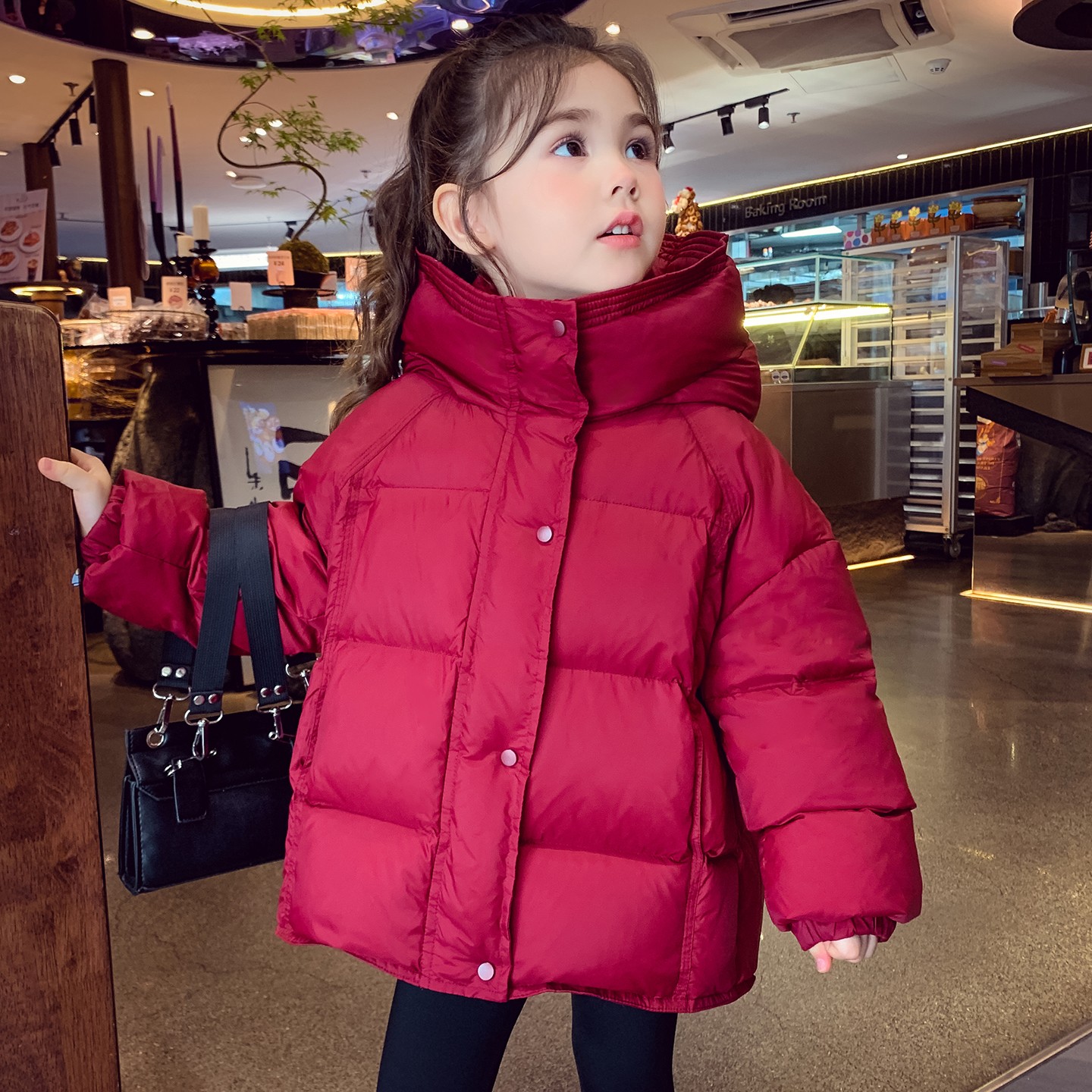 女童保暖白鸭绒连帽羽绒服