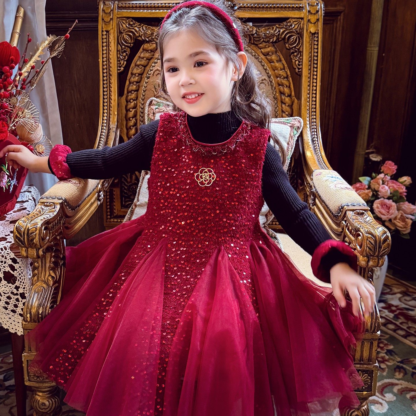 女童小香风背心裙冬装2026新款儿童加绒红色亮片网纱公主连衣裙子