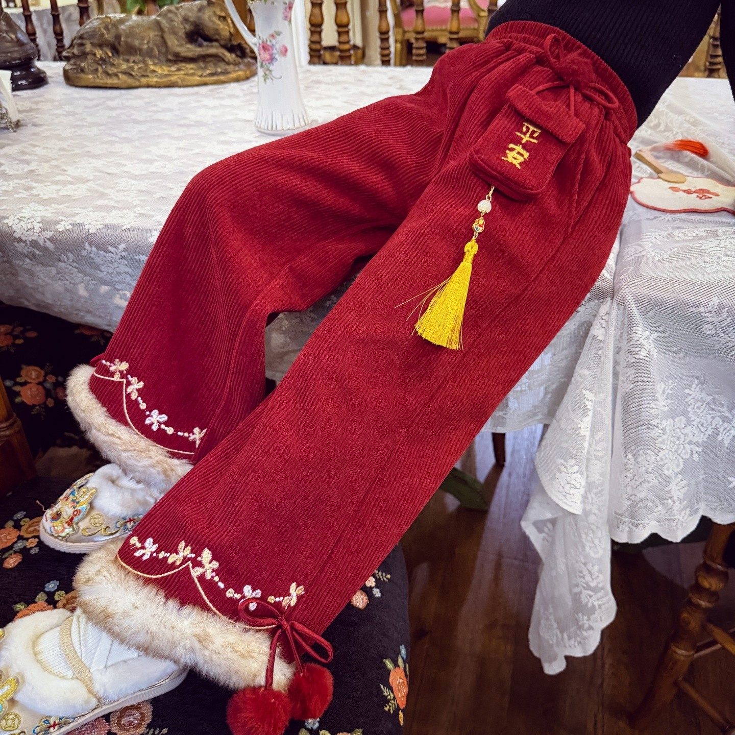 女童新年红色裤子冬装2025新款儿童国风拜年服加绒阔腿裤女孩长裤,童装/婴儿装/亲子装,裤子,淘宝优惠券,粉丝福利购,淘宝优惠卷