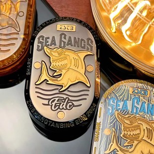 海鲨哈噜玩家律动edc推牌解减压黑科技玩具指尖陀螺手把件神器