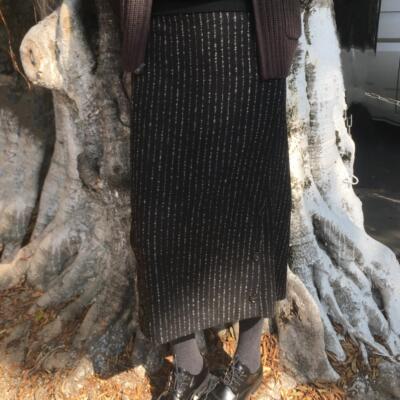 FisttoFist亚麻条纹半身裙