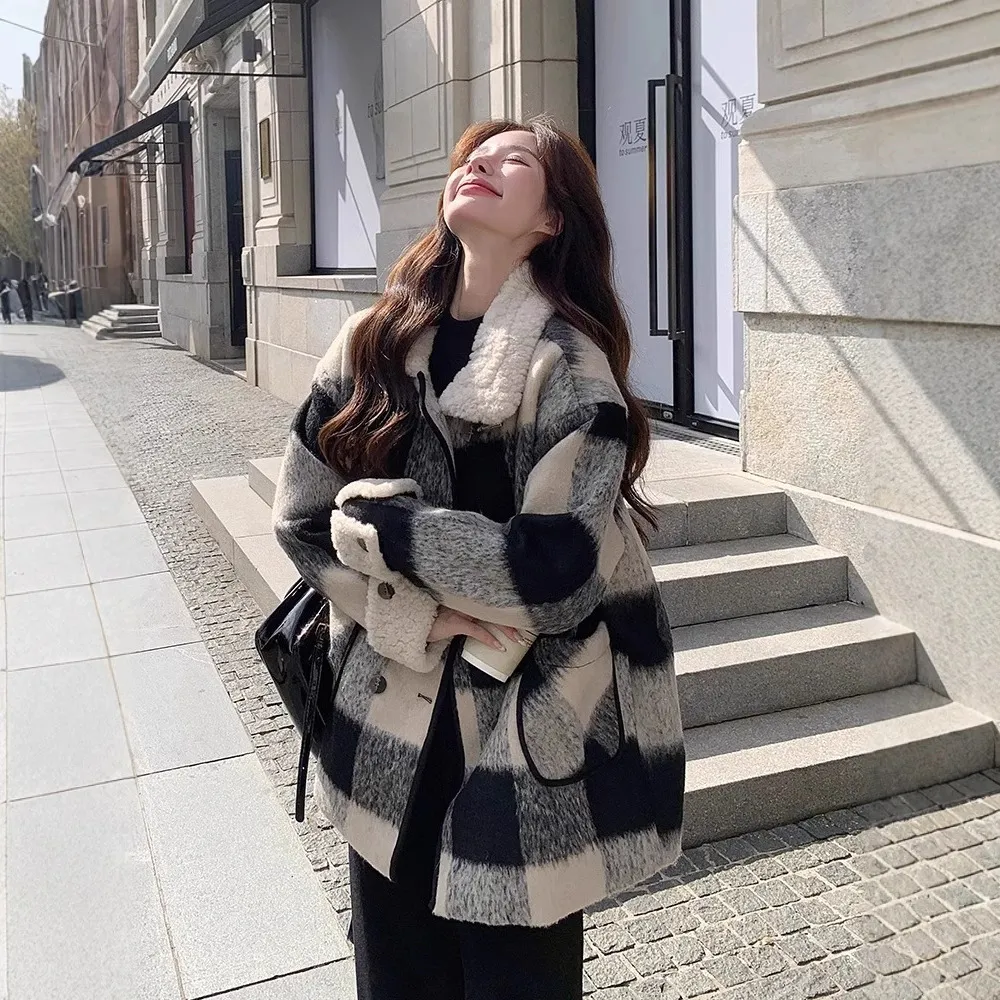 黑白格纹毛呢女外套冬季2025年夹棉内胆加厚呢子大衣小个子中长款