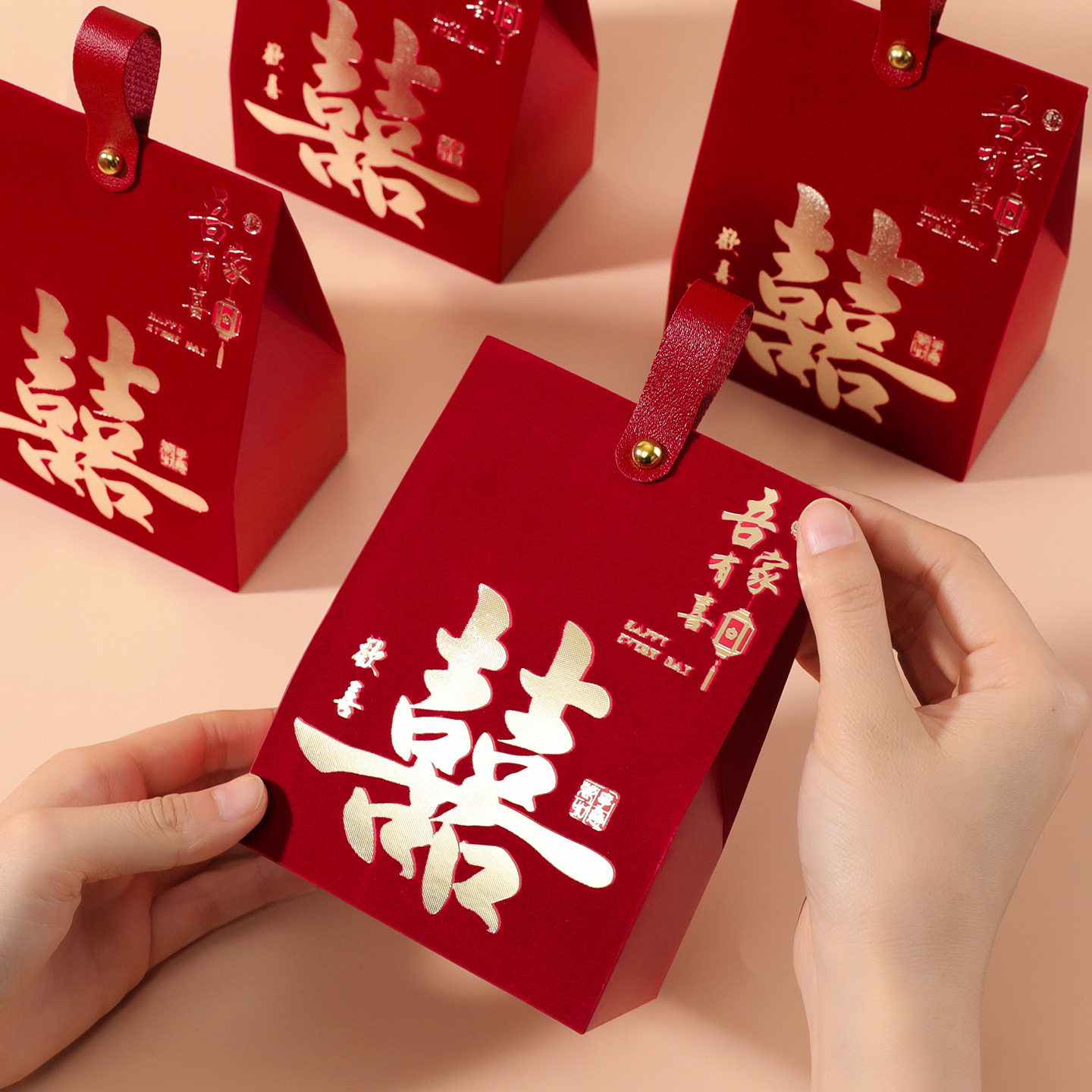 结婚喜糖盒子2026新款婚礼伴手礼盒高级感大号订婚糖果包装盒空盒