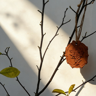 小花农-新品手工制作铃兰花挂件 粗陶红陶吊件