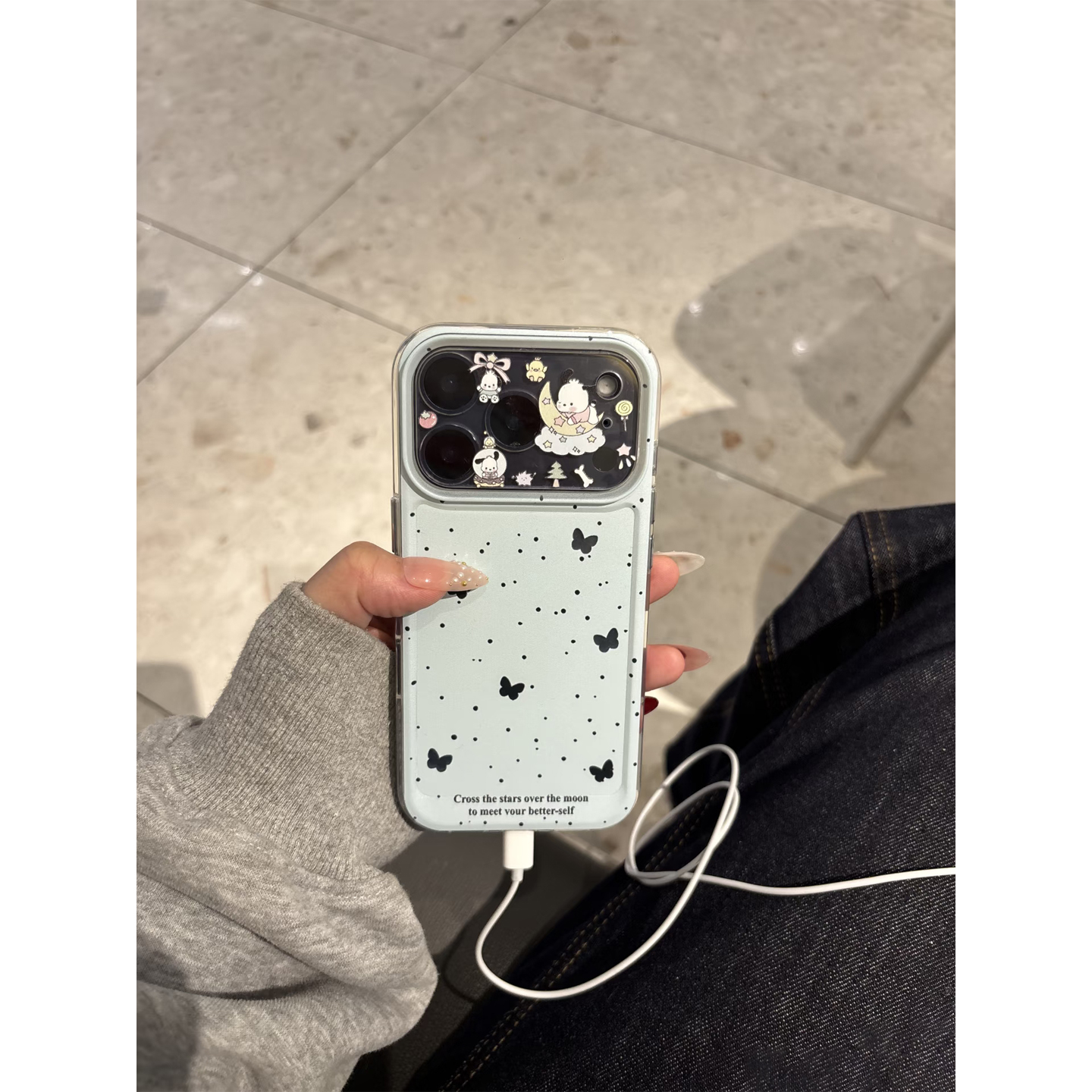 薄荷绿泼墨蝴蝶适用苹果17promax手机壳iPhone16reno14小米15华为Pura80pro保护套vivox200红米K80荣耀Magic7